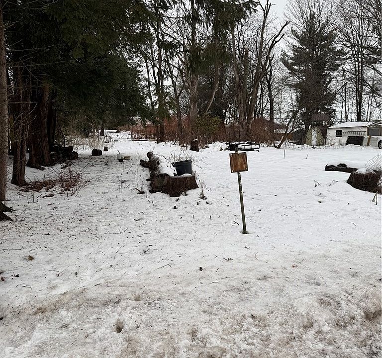 1st image of Elmcrest Ave