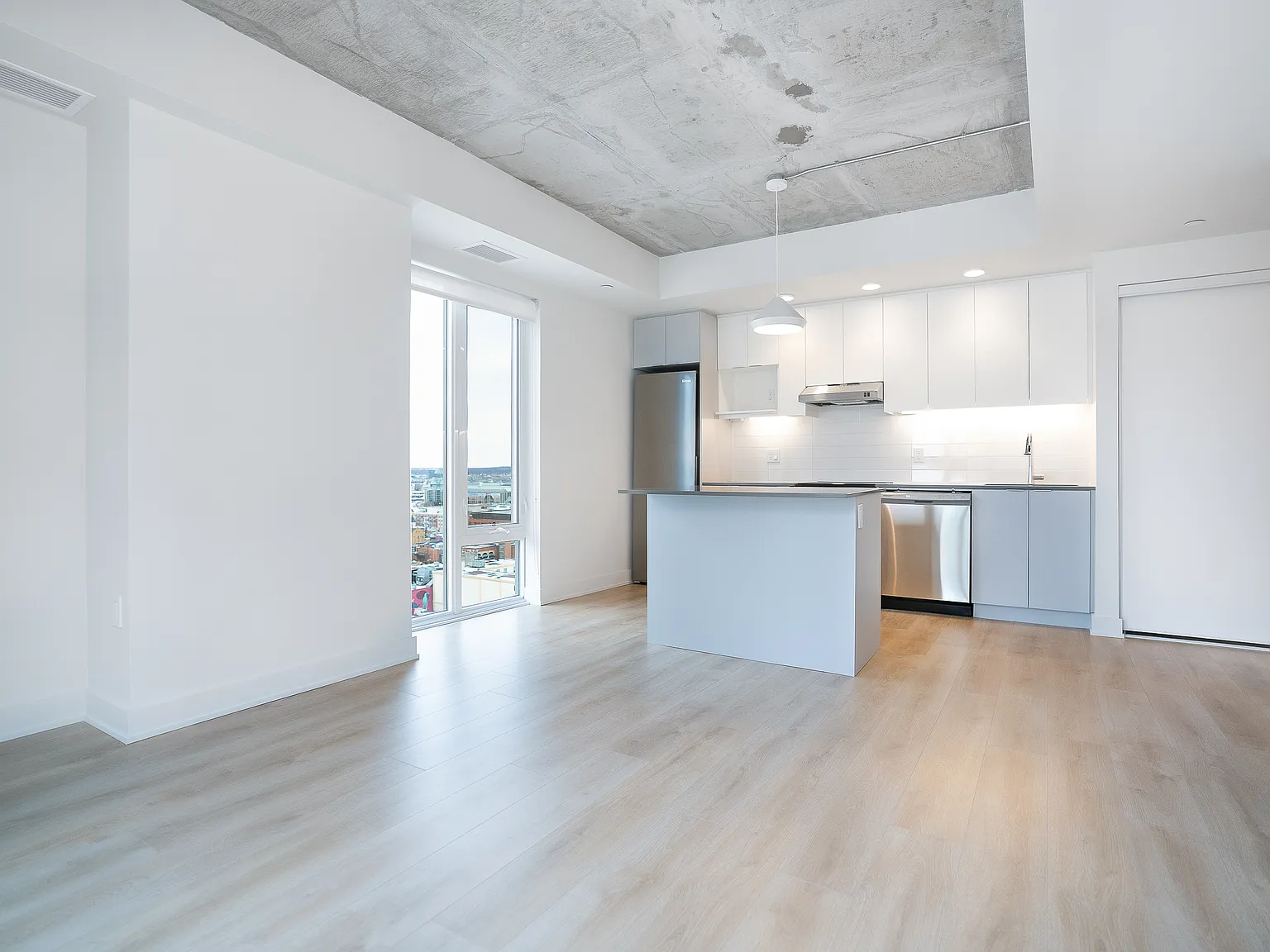 MRKT Lofts — Photo 2