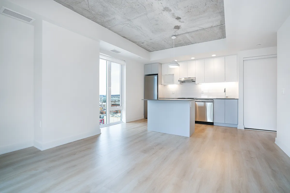 Building Photo - 199 Rideau St