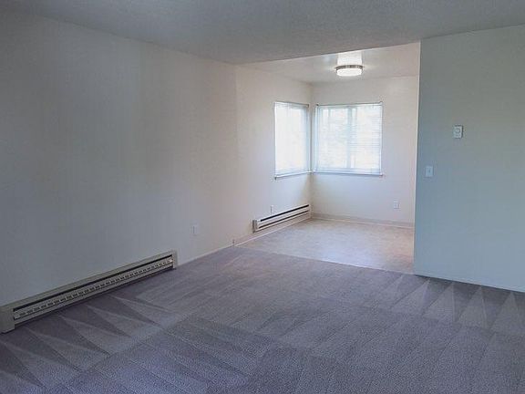 4th image of 706 Hollenbeck Ave #3