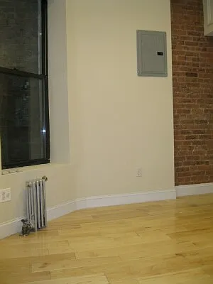 Rented by Tower Brokerage | media 42