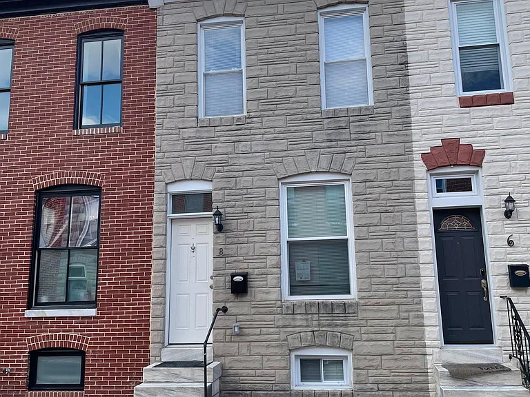 8 S Curley St — Photo 1