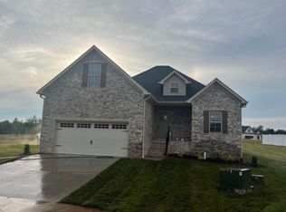 3262 Black Walnut Ct, Bowling Green, KY 42101