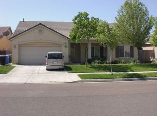 1805 W Columbia Way, Hanford, CA