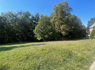 Pointe West Ct, Parkersburg, WV 26101