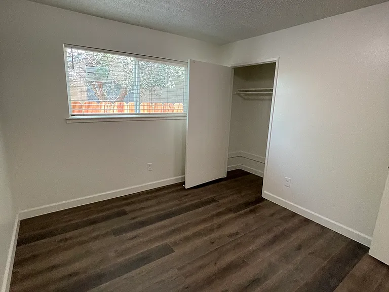 1315 Cardinal St — Photo 15