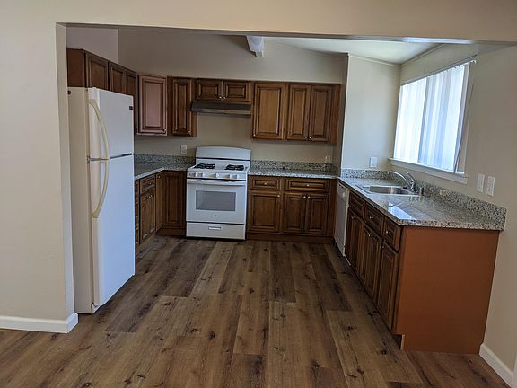 4th image of 1563 Florida Ave