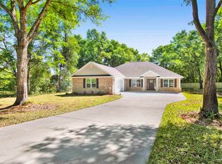 7018 Nicholson Dr, Molino, FL 32577