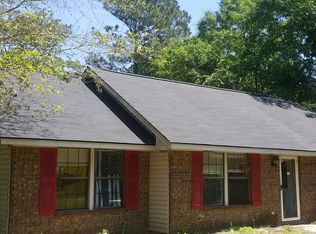 90 Possum Hill Rd, Beaufort, SC 29906