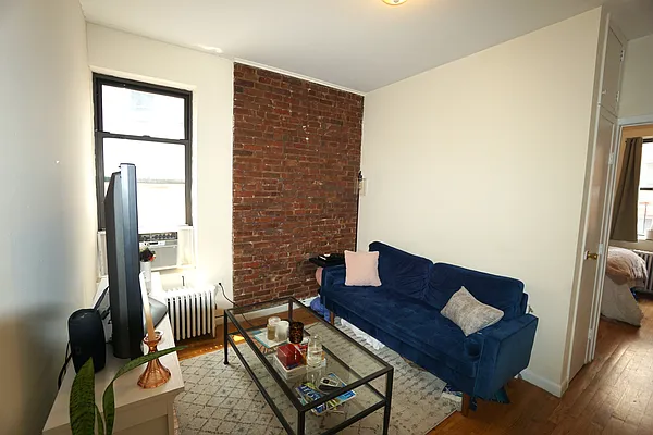 Rented by Best Apartments North Inc | media 13