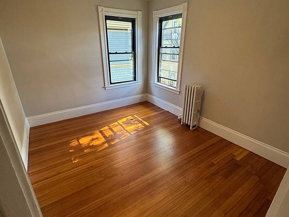 3rd image of 6 Pleasant Ave #6AP
