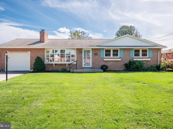 206 W McKinley Ave, Myerstown, PA 17067