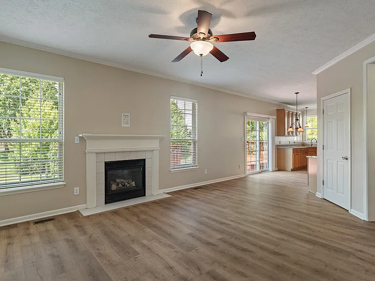 5806 Corralberry Ct — Photo 11