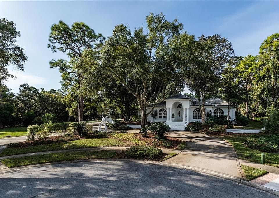 1st image of 2136 Glenbrook Close