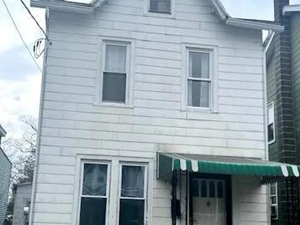 41 N 4th St, Cressona, PA 17929