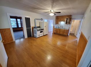 140 Saint Joseph Ave FLOOR 2, Fitchburg, MA 01420