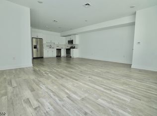 79 4th Ave UNIT 1B, Newark, NJ 07104