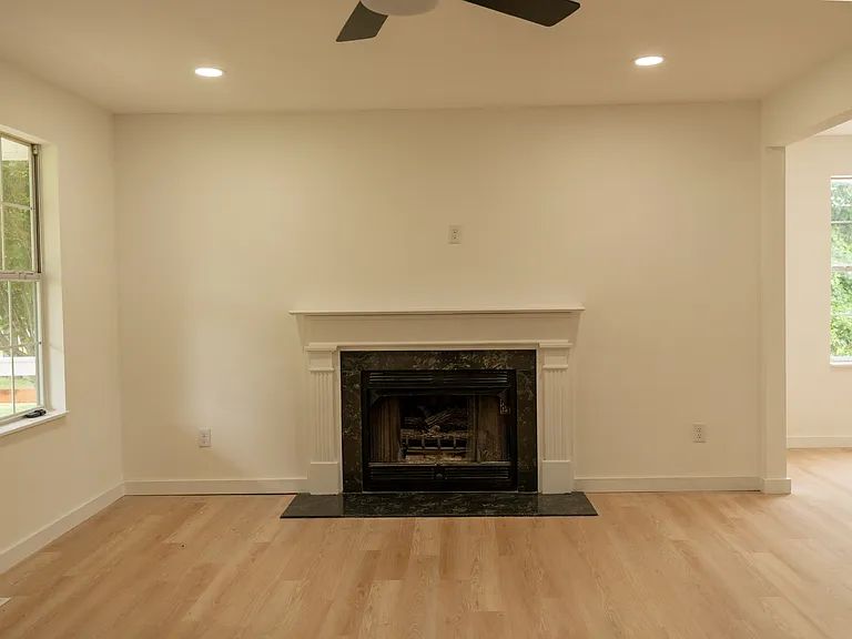 1001 Old Eastside Rd — Photo 32