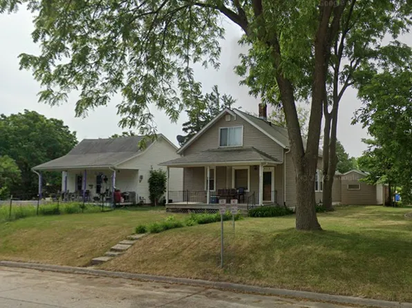 1015 E Rose St, Owatonna, MN 55060