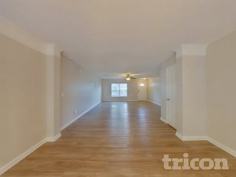 164 Pacific Ave — Photo 5