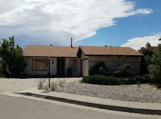 12612 Indian Pl NE, Albuquerque, NM 87112