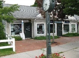 540 Montauk Hwy, East Quogue, NY 11942