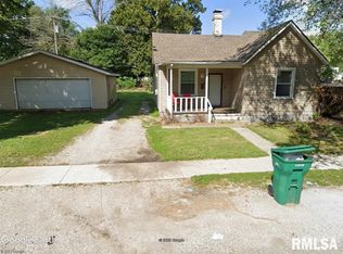 1905 S Renfro St, Springfield, IL 62703