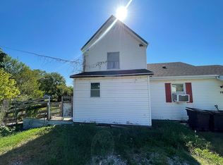 78 Hawkins St, Washington, PA 15301