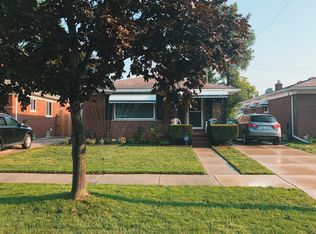 24354 Currier St, Dearborn Heights, MI 48125