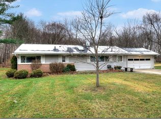 9124 Walton Rd, Northfield, OH 44067