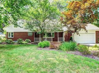 3046 Oakridge Dr, Stow, OH 44224