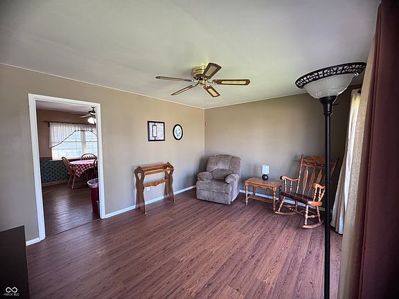 2nd image of 1056 Delwood Dr