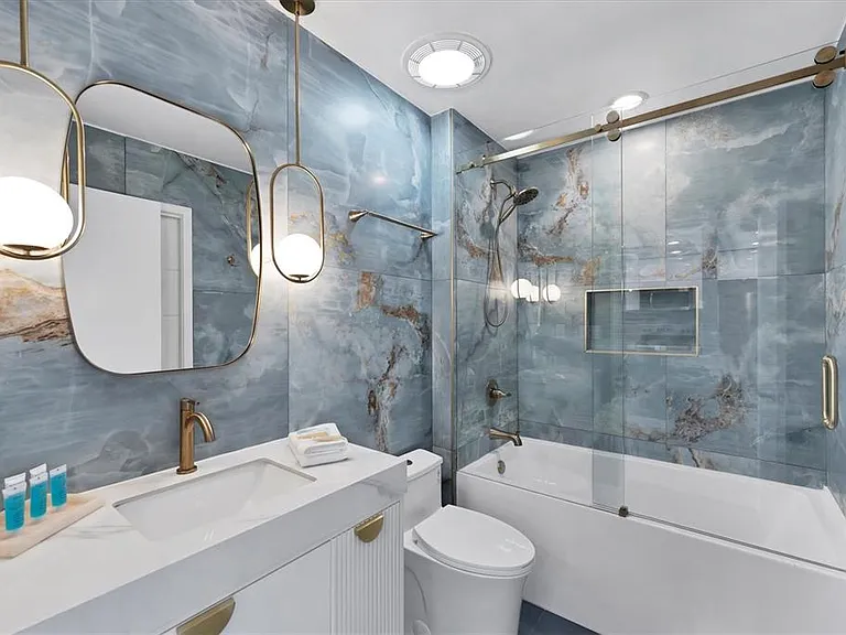 525 E Jackson St #705 — Photo 26