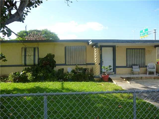 1st image of 1832 NW 20th Ave