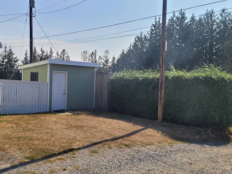 Alexander Rd — Photo 15