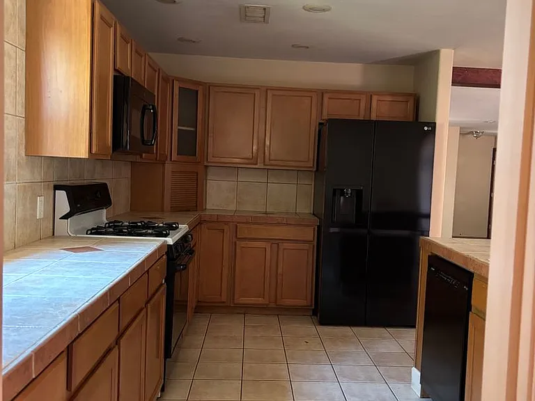 16360 Placer Hills Rd — Photo 6