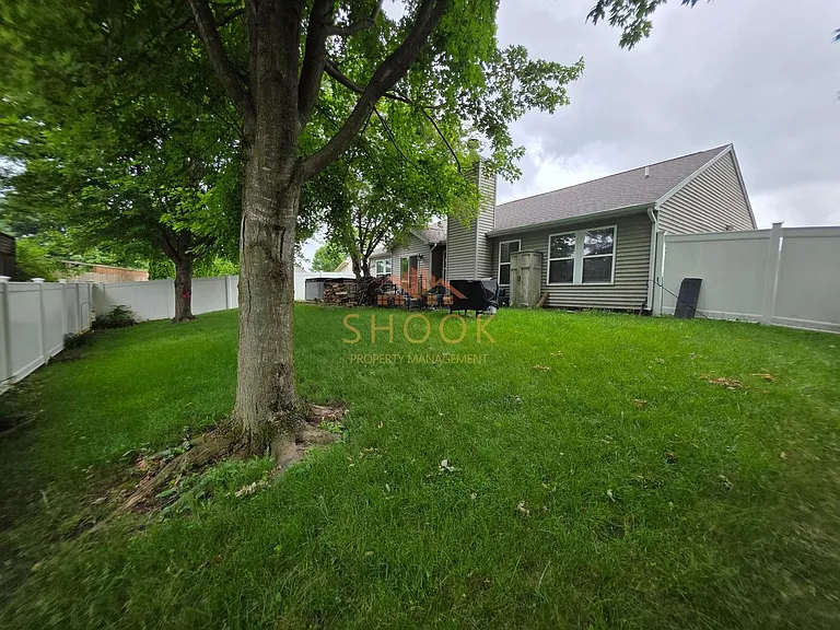 1620 Lionheart Ln — Photo 24