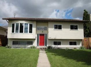 4104 19th Ave NW #BASEMENT, Edmonton, AB T6L3M7