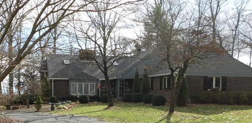 1st image of 5130 Mountaincrest Dr