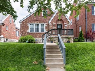 6051 Pernod Ave, Saint Louis, MO