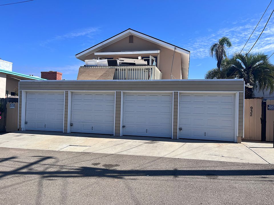 Front of Property (note, contractor stuff on balcony during remodel)