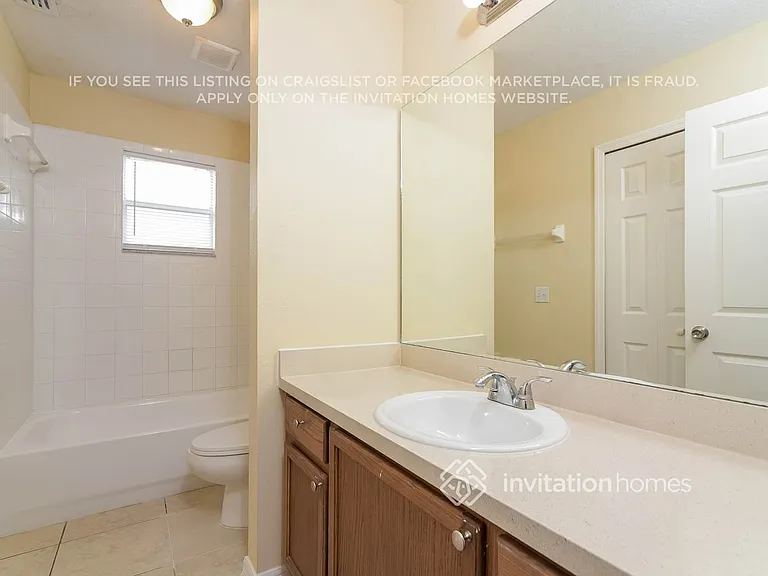 1744 Sage Creek Ct — Photo 16
