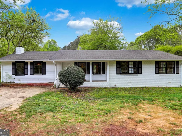 1095 Athens Rd, Winterville, GA 30683