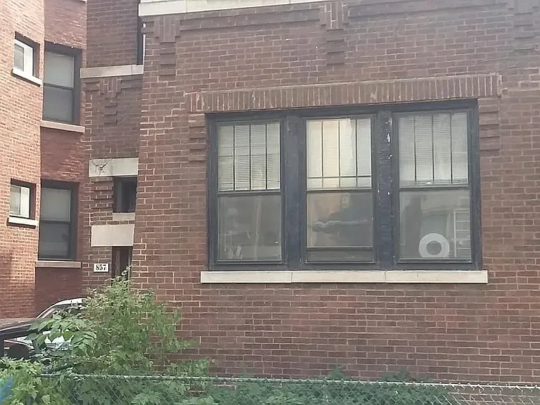 857 W Margate Ter #2E — Photo 1