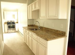 27 Langdon St #2, Providence, RI 02904