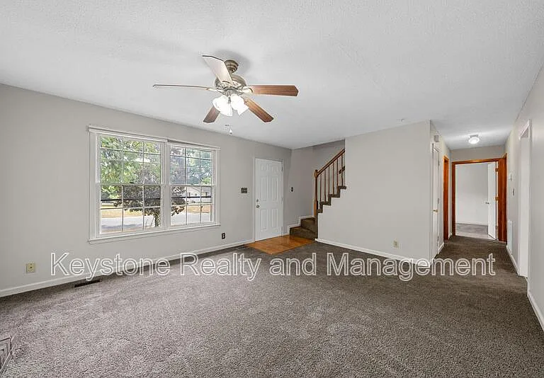 3445 Arvin Dr — Photo 3