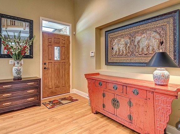 2nd image of 1741 Elyse Ln