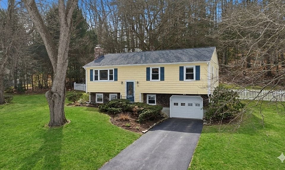 1st image of 65 Old Farm Rd