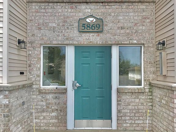 2nd image of 5869 Crosswinds Dr Unit 12