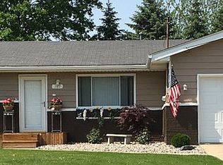 347 Sandridge Dr, Hemlock, MI 48626